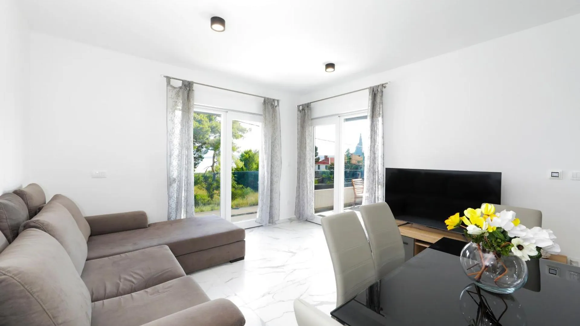 Apartment Mirjam Apartman Kastela